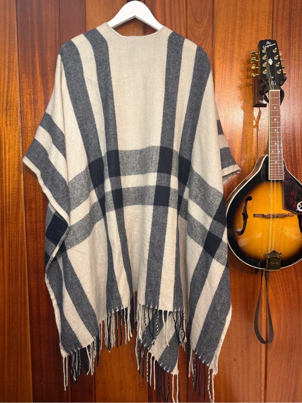Banana Republic lightweight plaid